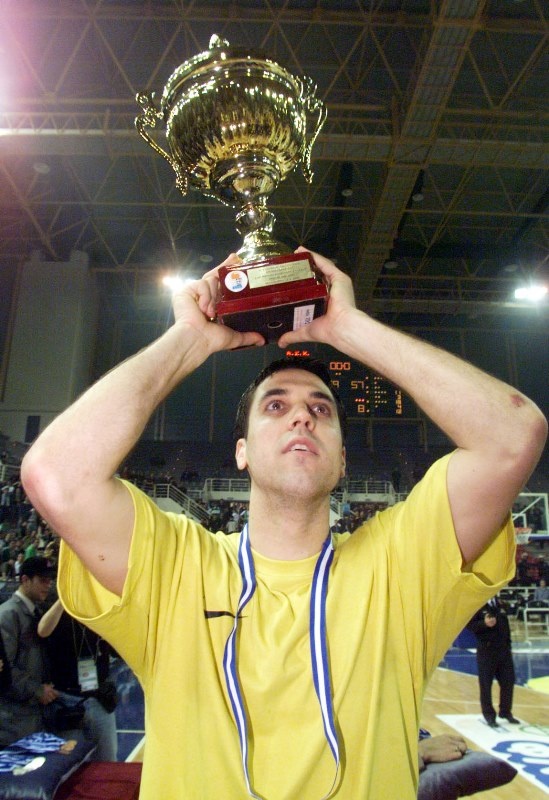 Νίκος Χατζής: Τίτλοι τέλους για την «ήρεμη» δύναμη του ελληνικού μπάσκετ (photos+videos)