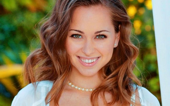 Yποκλιθείτε στις πιο διάσημες πορνοστάρ του 2015! (photos)