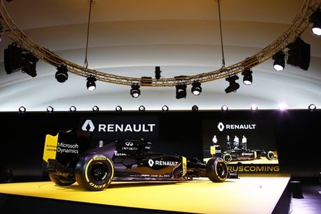 Εντυπωσιακό το νέο μονοθέσιο της Renault! (photos)