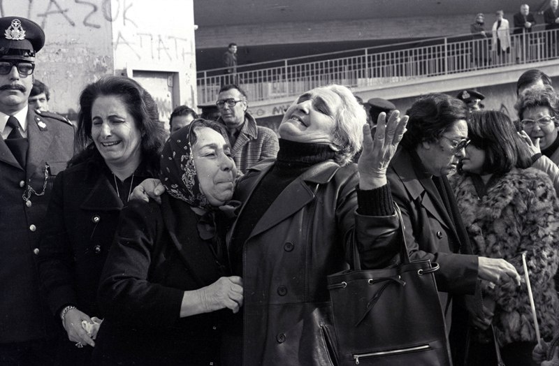 Ολυμπιακός-Θύρα 7: Έγινε... 35 η μαύρη επέτειος (photos+videos)
