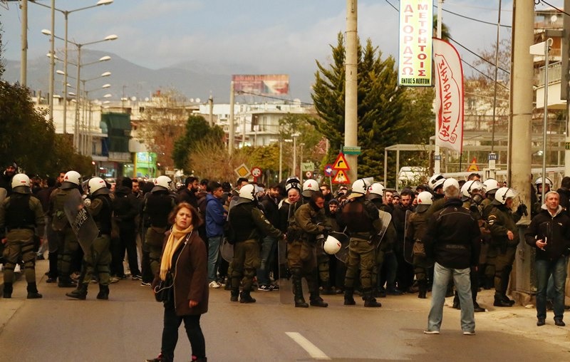 Ατρόμητος - Παναθηναϊκός: Πορεία των «πράσινων» οπαδών στο Περιστέρι (photos)