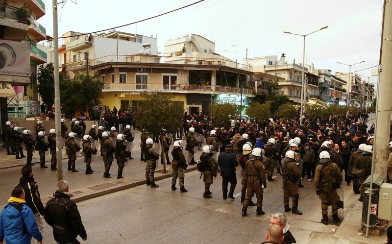 Ατρόμητος - Παναθηναϊκός: Πορεία των «πράσινων» οπαδών στο Περιστέρι (photos)