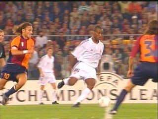 Ρεάλ vs Ρόμα: Μία κόντρα από τα παλιά (photos+videos)