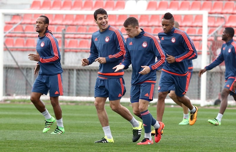 Ολυμπιακός: Ανατροπή με Σιόβα και Ερνάνι! (photos+video)