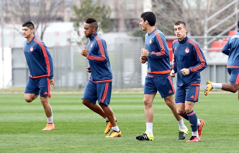 Ολυμπιακός: Ανατροπή με Σιόβα και Ερνάνι! (photos+video)