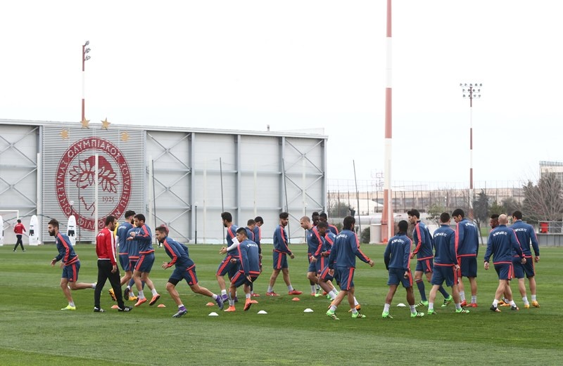 Ολυμπιακός: Ανατροπή με Σιόβα και Ερνάνι! (photos+video)