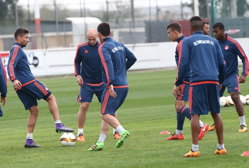 Ολυμπιακός: Ανατροπή με Σιόβα και Ερνάνι! (photos+video)