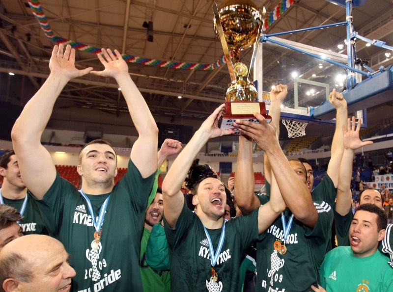 Τα γενέθλια του μεγάλου Σάρας! (videos+photos)
