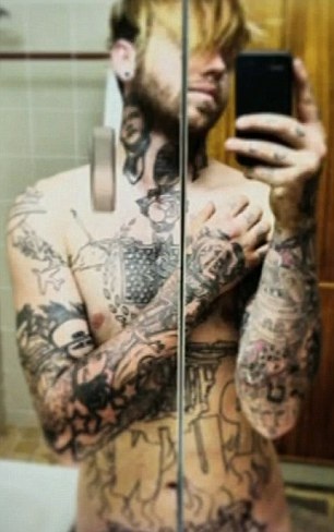 Πλάκωσε στο ξύλο την όμορφη γυναίκα του κι έστειλε βίντεο στους φίλους του για να γελάσουν! (photos+video)