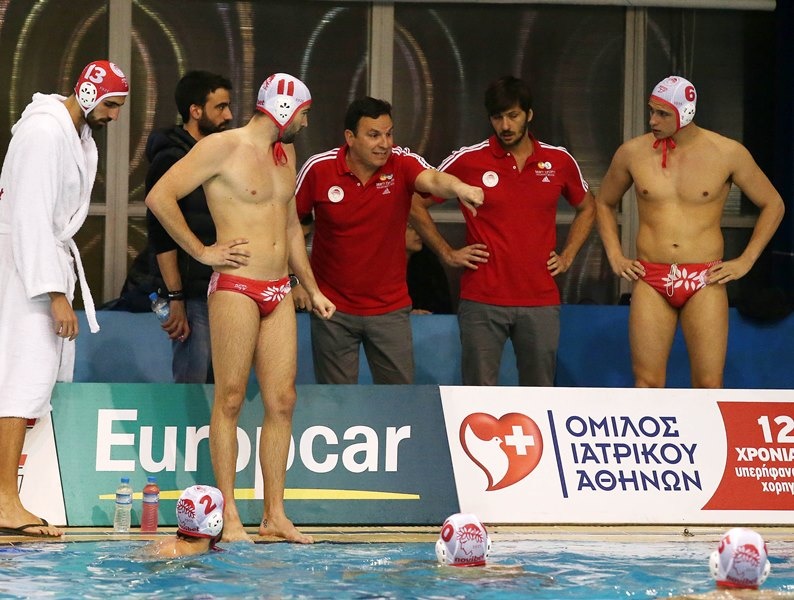 «Ερυθρόλευκο» πάρτι στο… ντέρμπι του πόλο! (photos)