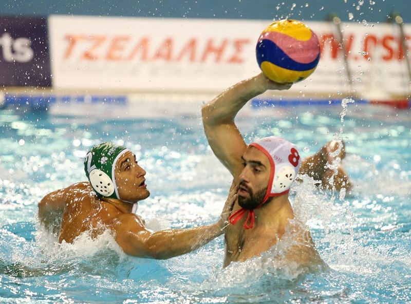 «Ερυθρόλευκο» πάρτι στο… ντέρμπι του πόλο! (photos)