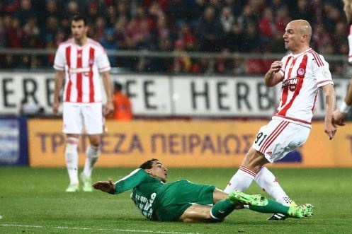 Ο «συνταξιούχος» που καθόρισε το ντέρμπι! (photos+videos)