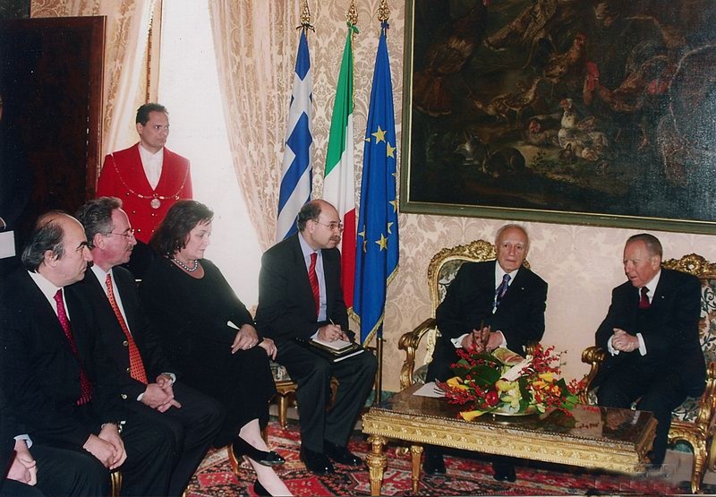 Αυτός είναι ο επικός μεταφραστής του Παναθηναϊκού (photos)