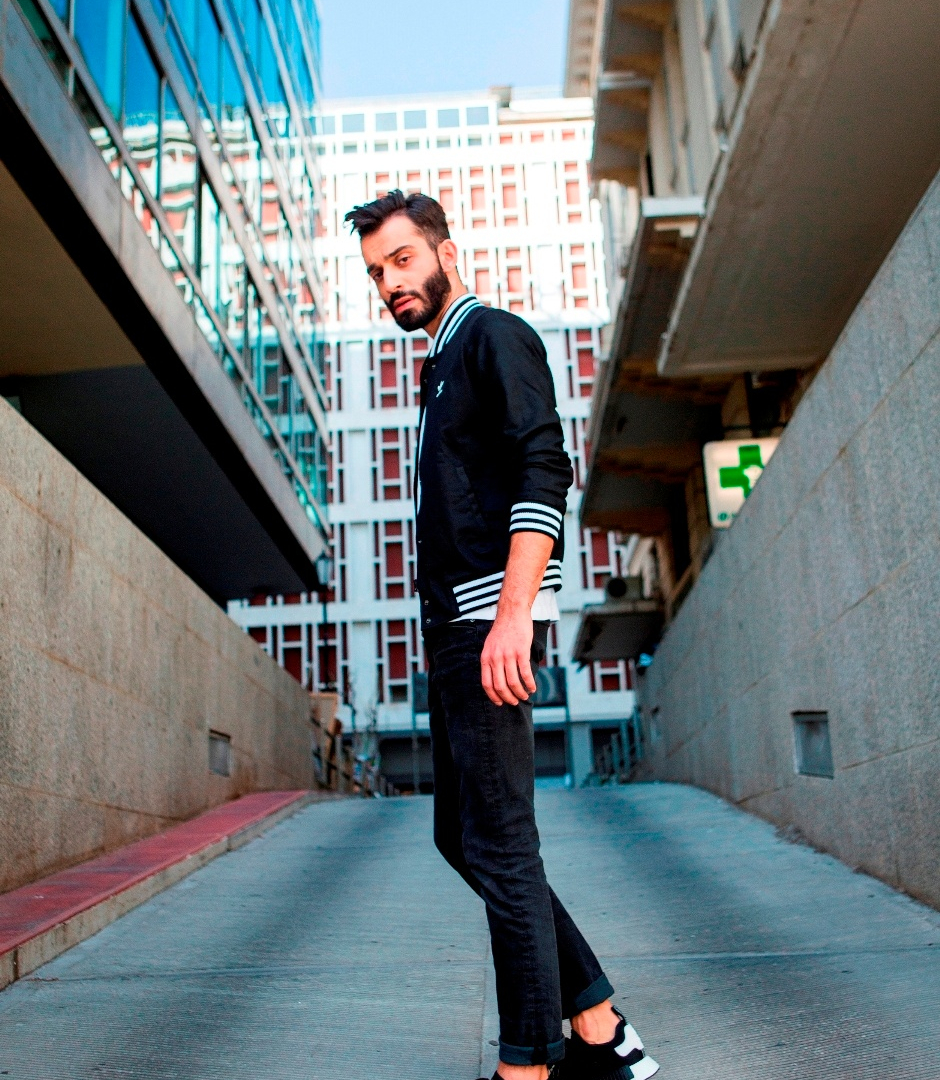 NMD:  RE_DISCOVER ATHENS