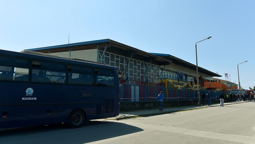 Πρωτοφανή μέτρα στη Λευκάδα για τον τελικό! (photos)