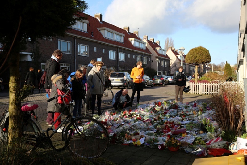 Δάκρυσε το Άμστερνταμ για τον Κρόιφ! (video, photos)