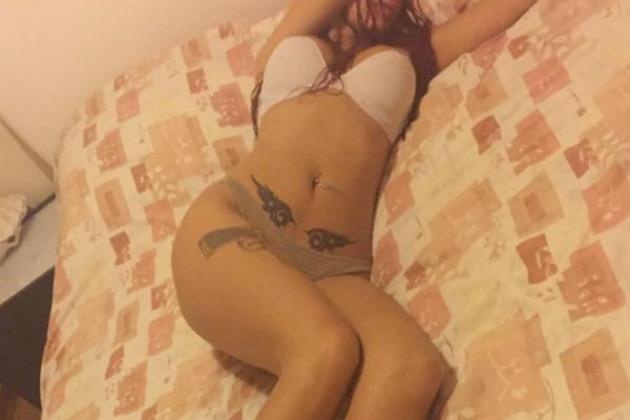 Πασίγνωστη Ελληνίδα έβαλε… φωτιά στο κρεβάτι με το καυτό της στρινγκ! (photos)