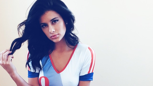 Γυναίκα-κανόνι όπως θέλει σε… σκοτώνει! (photos)