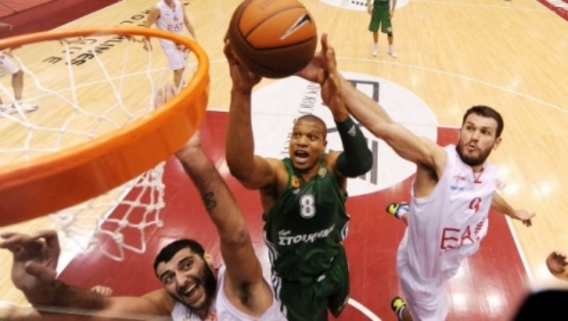 Ο Μπουρούσης, η Λαμποράλ και ο... αγαπημένος του Παναθηναϊκός! (photos+videos)