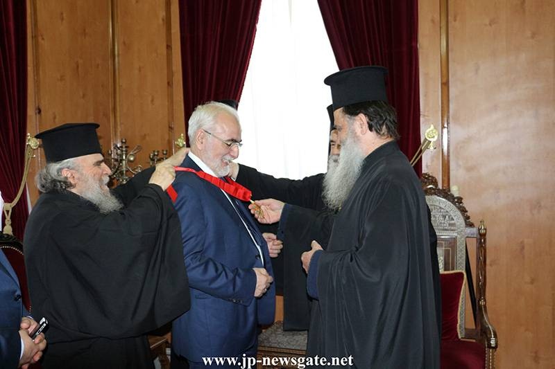 ΠΑΟΚ: Τιμήθηκε ο Σαββίδης (photos+video)