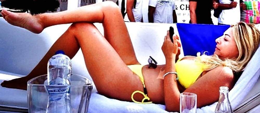 Το πιο… ζουμερό κορμί της Ελλάδας! (photos)