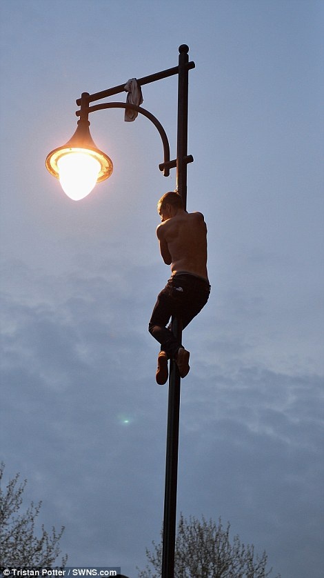 Απίθανες καταστάσεις στο πάρτι της Λέστερ! (photos)