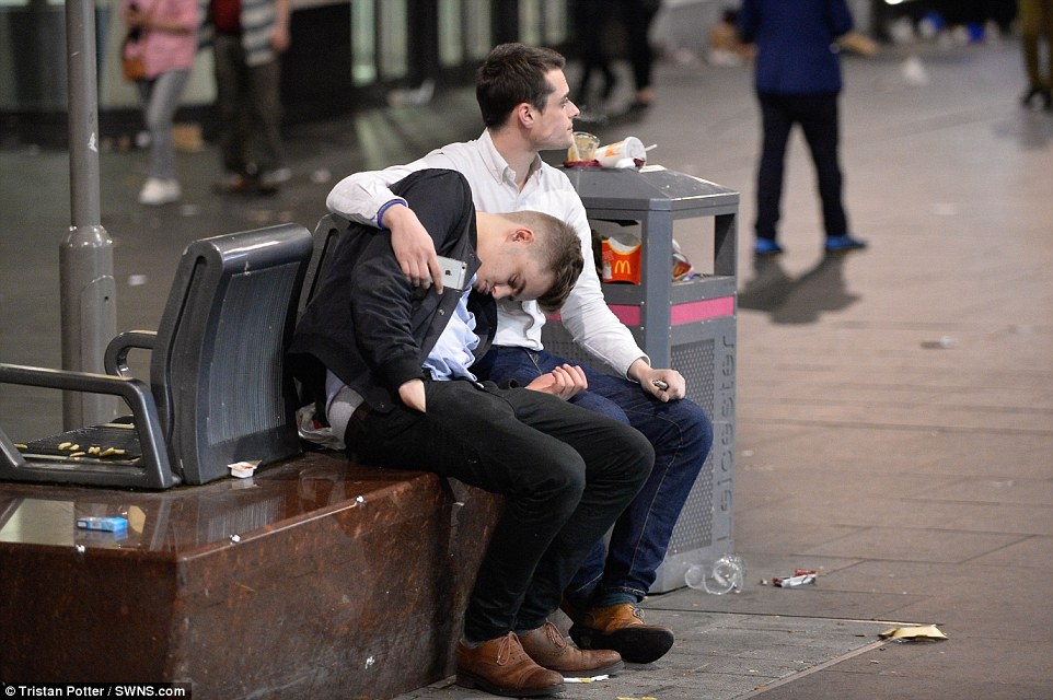 Απίθανες καταστάσεις στο πάρτι της Λέστερ! (photos)