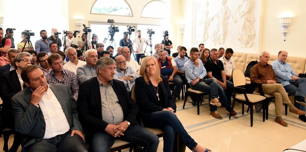 Καρέ καρέ η συνέντευξη Τύπου του Δ. Γιαννακόπουλου και της Σπάρτης (photos)