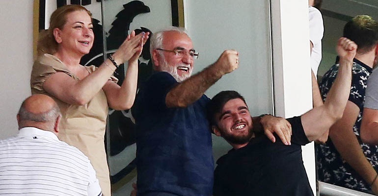Τρελάθηκε με το Champions League ο Ιβάν Σαββίδης (photos)