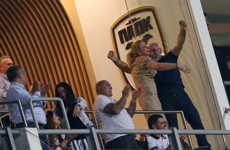 Τρελάθηκε με το Champions League ο Ιβάν Σαββίδης (photos)