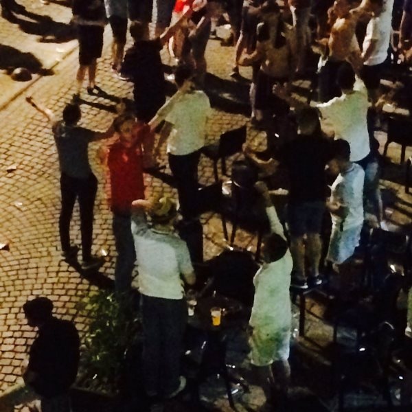 Euro 2016: Άγρια επεισόδια Άγγλων στην Μασσαλία (photos+video)