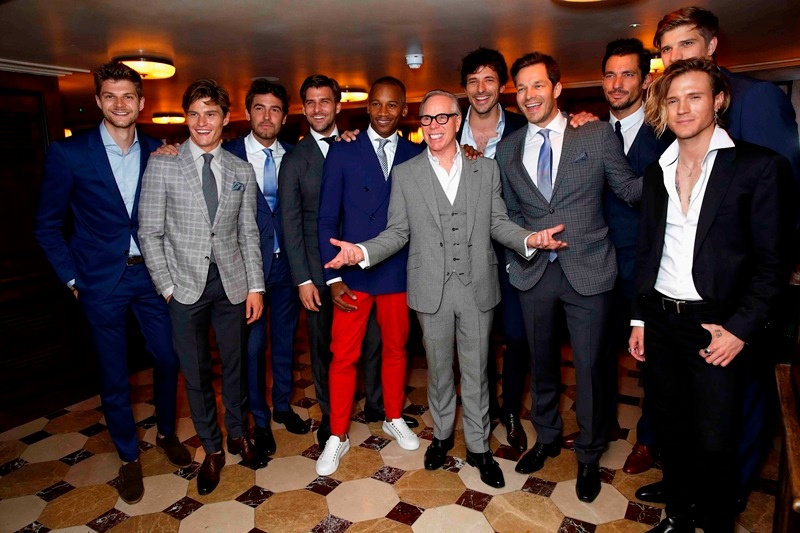 Ο Tommy Hilfiger γιορτάζει την London Collections: Men Spring 2017