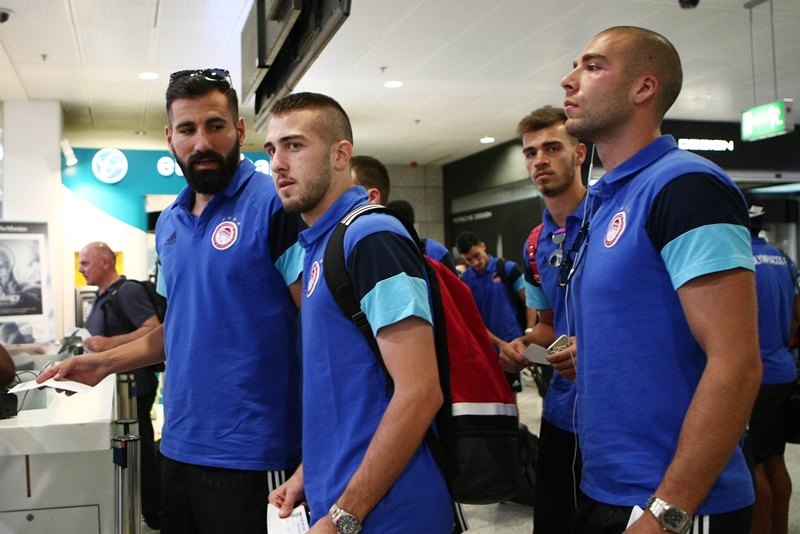 Ολυμπιακός: Έφυγε για Αυστρία (photos)