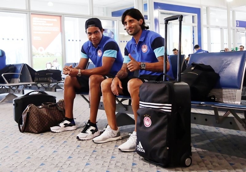 Ολυμπιακός: Έφυγε για Αυστρία (photos)