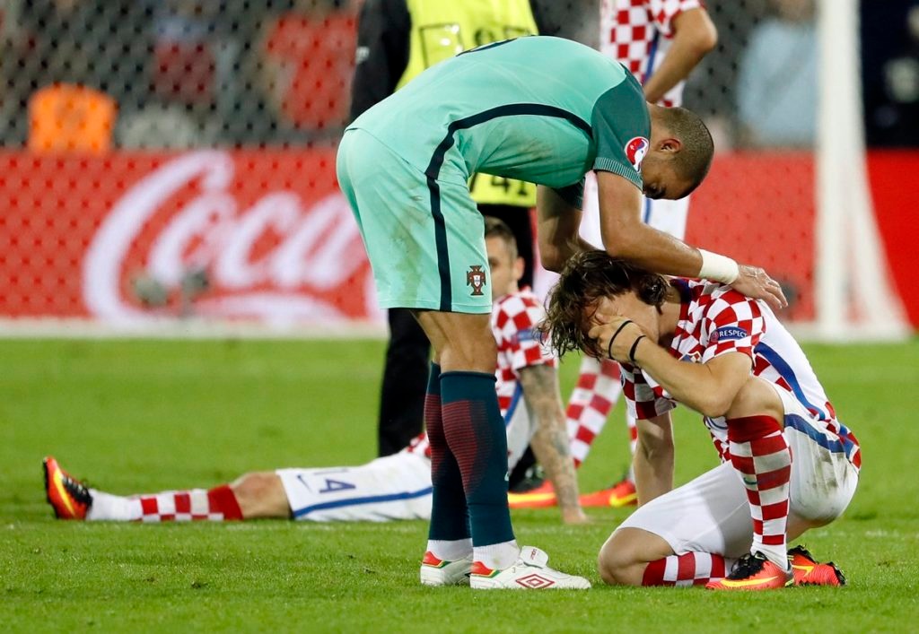 Euro 2016: Λύγισε ο Μόντριτς (photos)