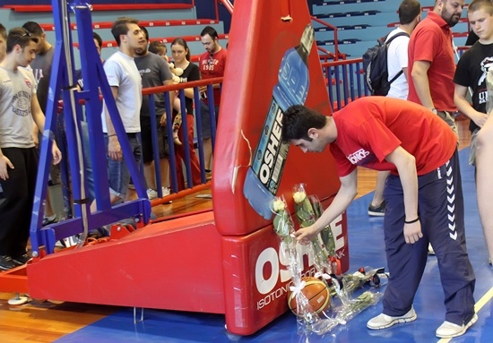 Σαν σήμερα «έφυγε» ο Μπόμπαν Γιάνκοβιτς (photos+video)