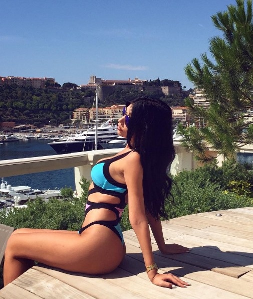 Τρελαίνει το Instagram η καυτή Ελληνίδα μοντέλα! (photos)