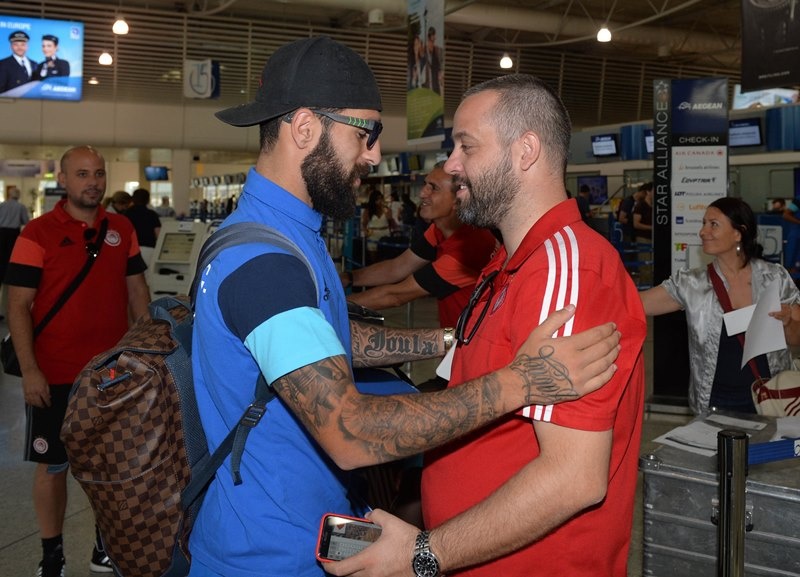 Ολυμπιακός: «Πέταξε» για το Βέλγιο