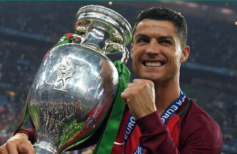 Euro 2016: Μία εικόνα αξίζει 1000 λέξεις, 30 εικόνες πόσες; (photos)