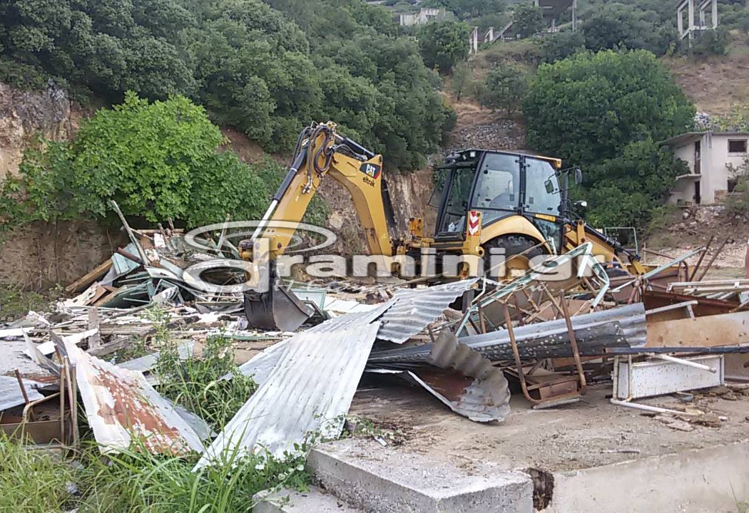 Κατεδάφισαν το προπονητήριο της Κορακάκη! (photos)