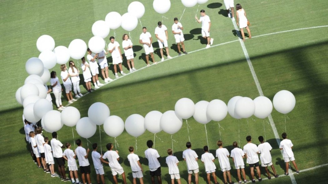 Η Νις τίμησε τα 85 θύματα της τρομοκρατικής επίθεσης (photos)