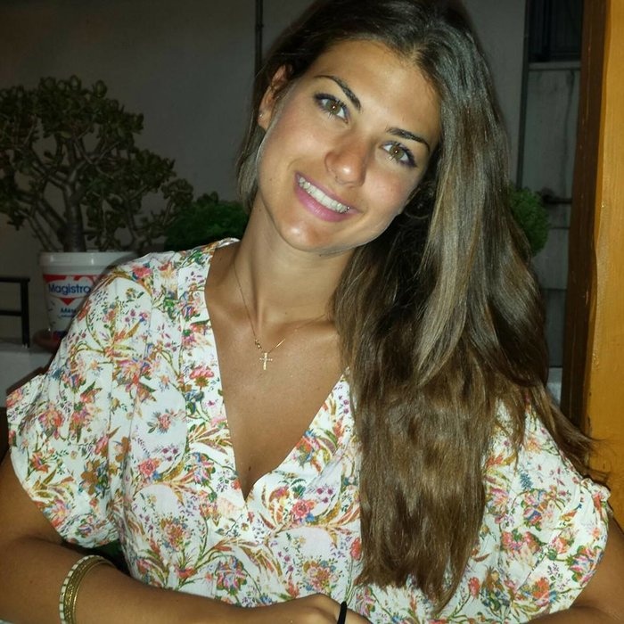 Έτσι είναι σήμερα το κορίτσι που έσβησε την φλόγα στην Αθήνα! (video+photos)