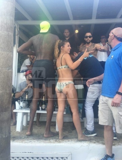 Το… καίνε στη Μύκονο ΝτεΆντρε και Ντουράντ! (photos+video)