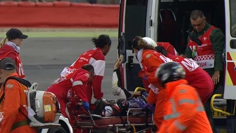 Moto GP: Απίστευτο ατύχημα στο Σίλβερστοουν (photos+videos)