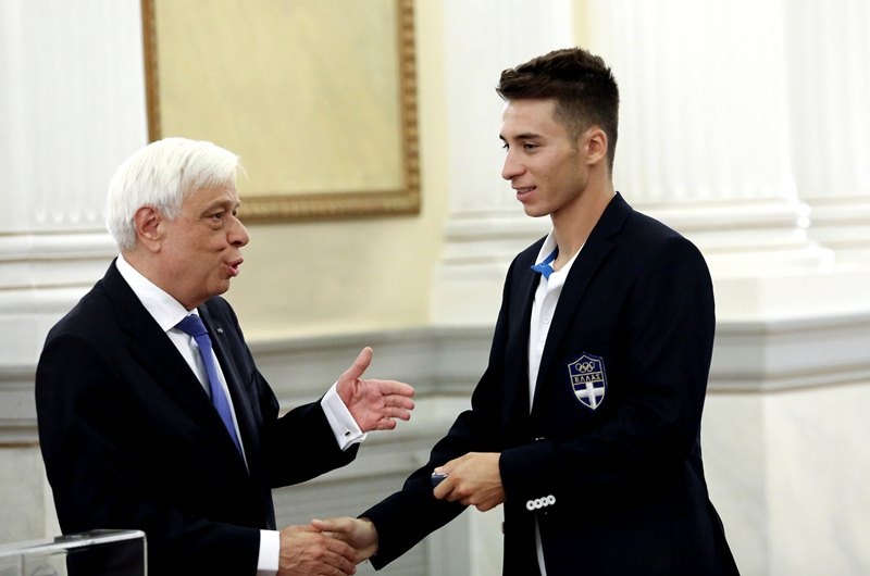 Στον Πρόεδρο της Δημοκρατίας Κορακάκη και Ολυμπιονίκες (photos)