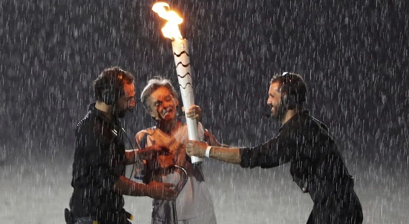 Παραολυμπιονίκης έπεσε, σηκώθηκε και αποθεώθηκε (photos+video)