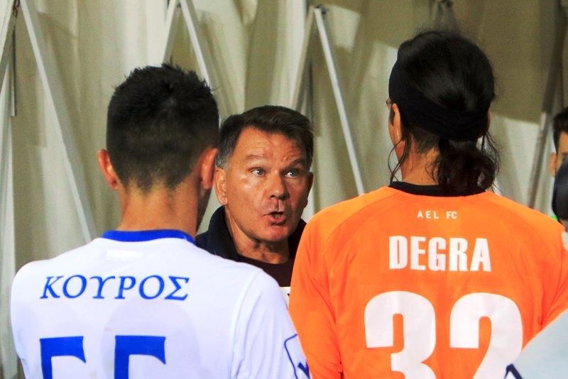 Επεισόδιο Κούγια – Ντεγκρά! (photos)