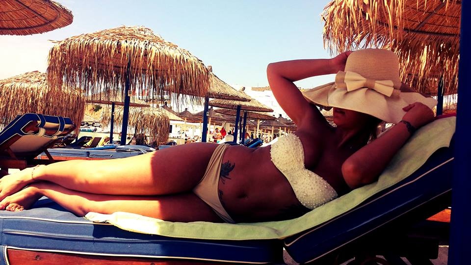 Ελληνίδα δημοτική σύμβουλος σκέτη...φαντασίωση! (photos)