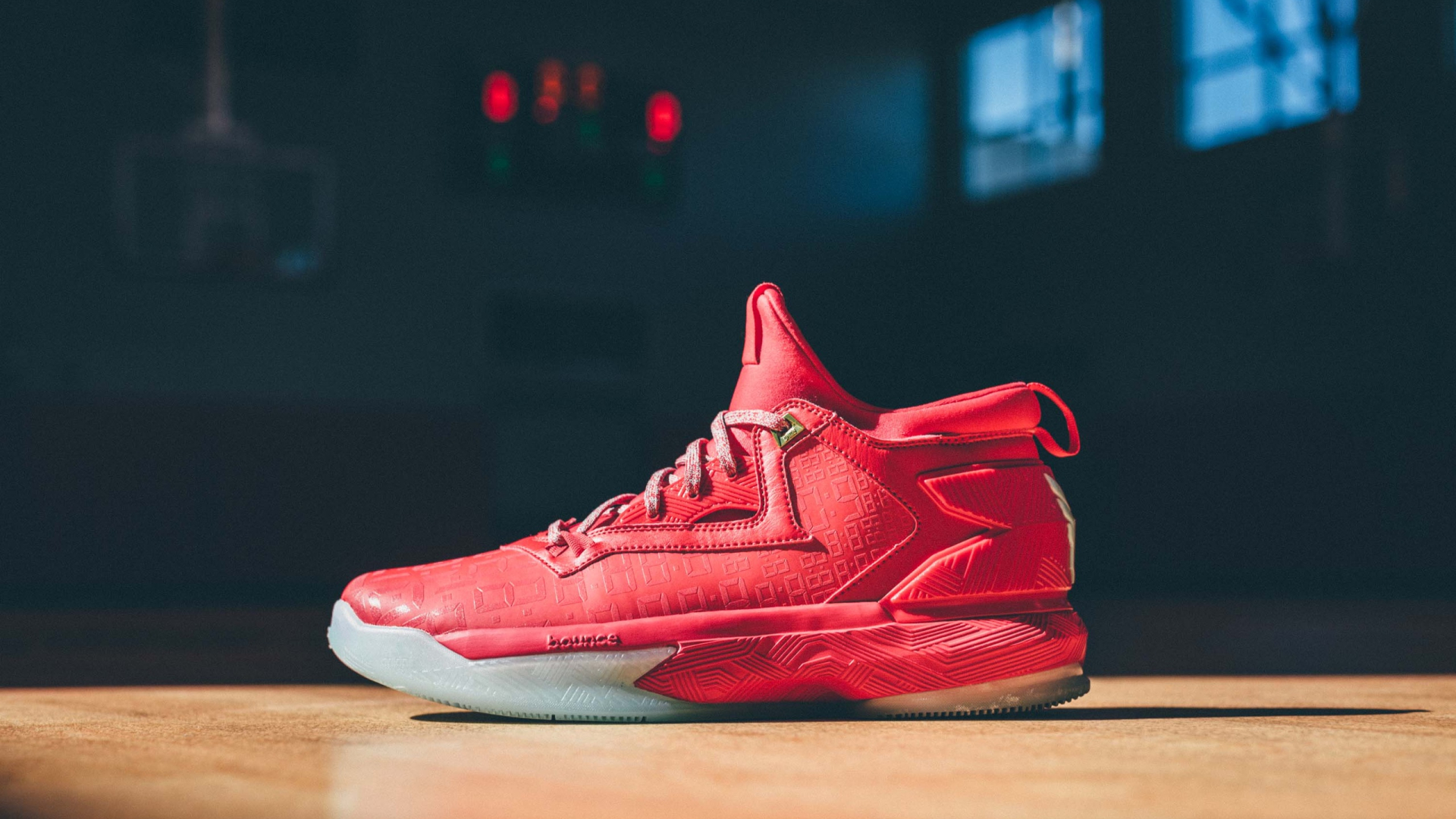 Έφτασε η ώρα για την αποκάλυψη του Date Time Damian Lillard 2