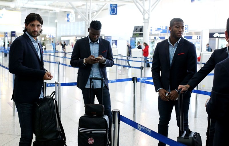 Ολυμπιακός: Έφυγε για Καζακστάν (photos)